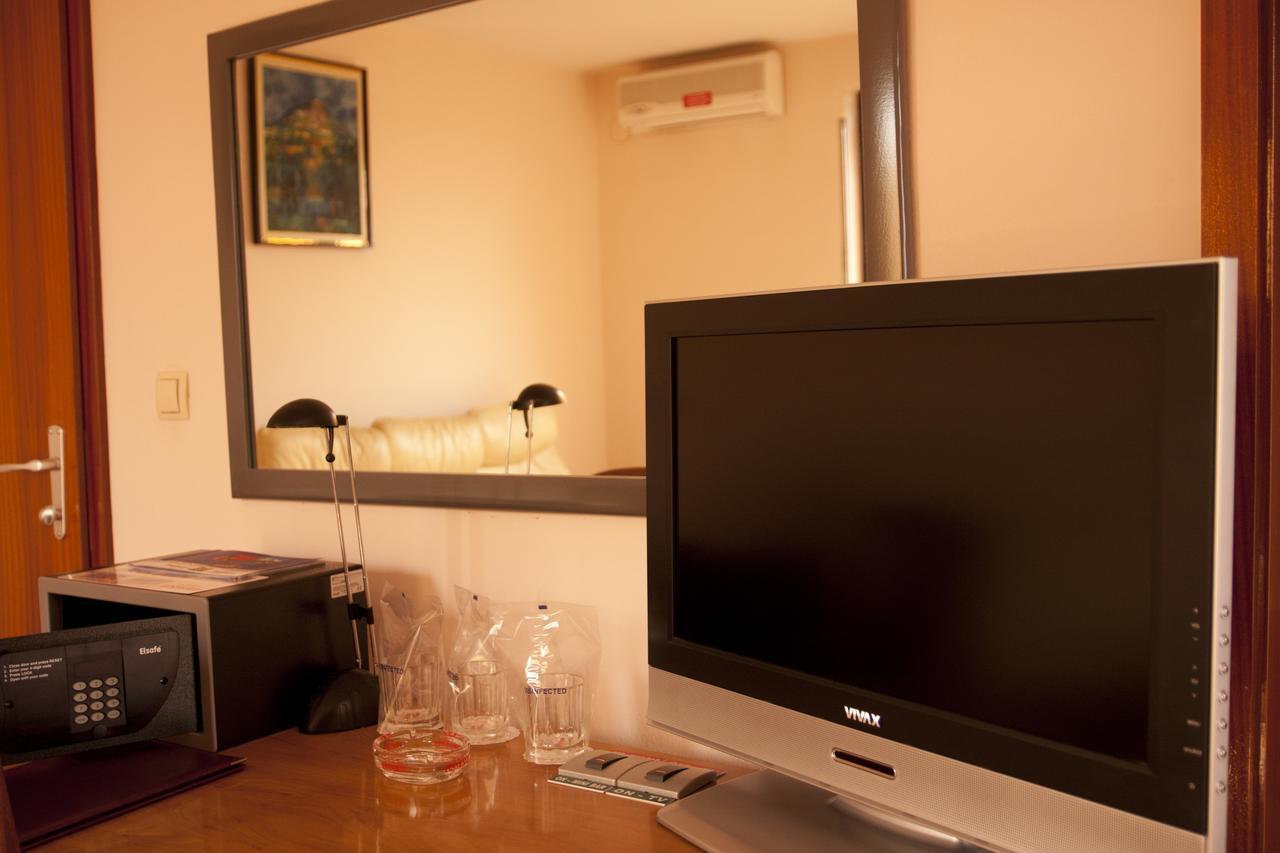 بوسانسكا غراديشكا Taxi Bar Motel المظهر الخارجي الصورة