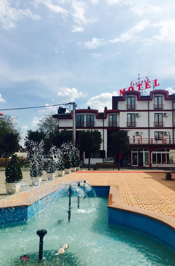 بوسانسكا غراديشكا Taxi Bar Motel المظهر الخارجي الصورة