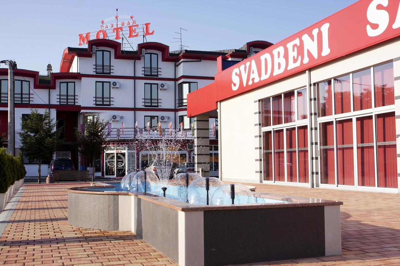بوسانسكا غراديشكا Taxi Bar Motel المظهر الخارجي الصورة